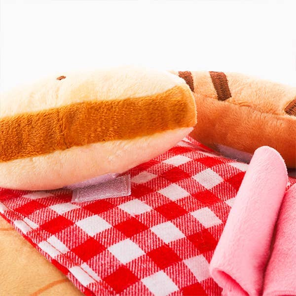 HugSmart | Charcuterie Board Toy Hugsmart Products Inc 