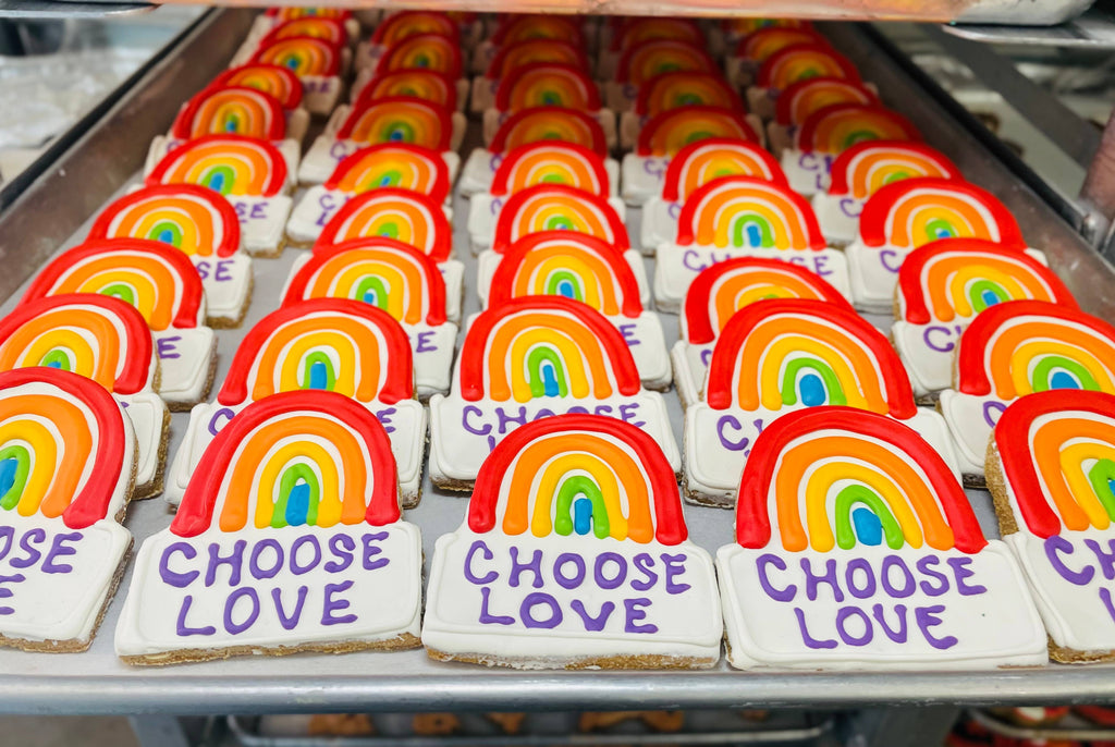 Choose Love | Lucky Biscuit Treat Lucky Biscuit Pet Bakery 