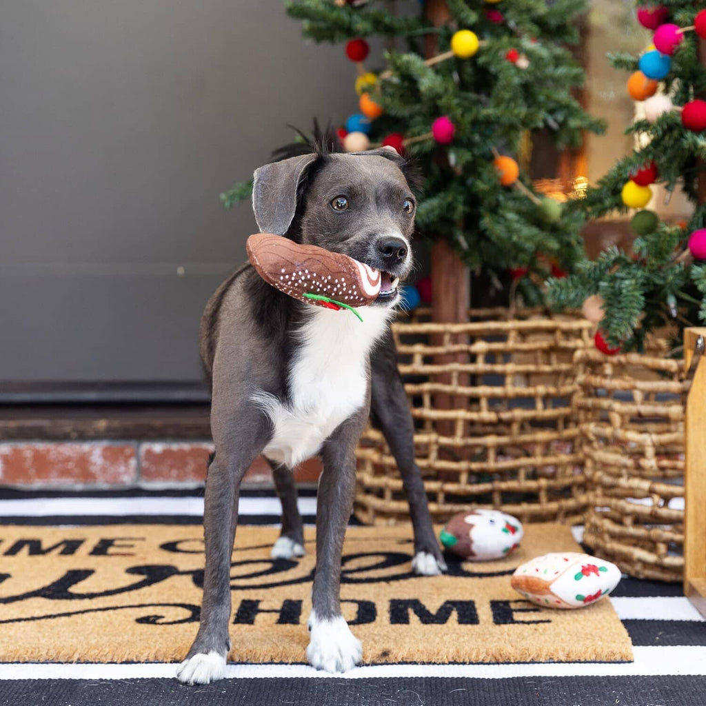 Santa’s Pet Shop | Fringe Studio FRINGE Studio 