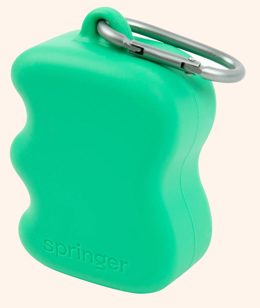Silicone Dog Treat Dispenser | Springer Château Le Woof Green 
